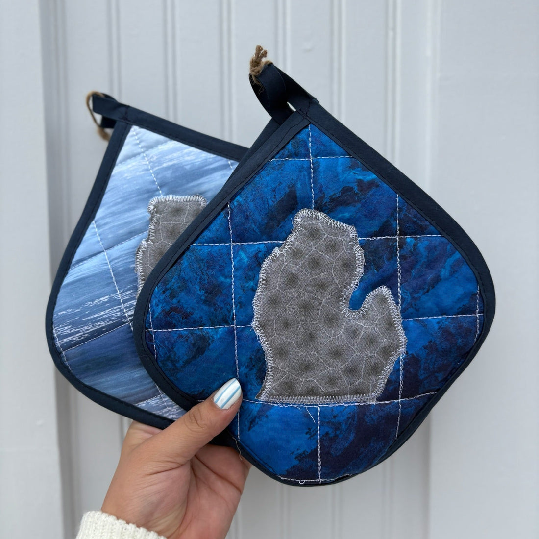 Petoskey Stone Pot Holder Set