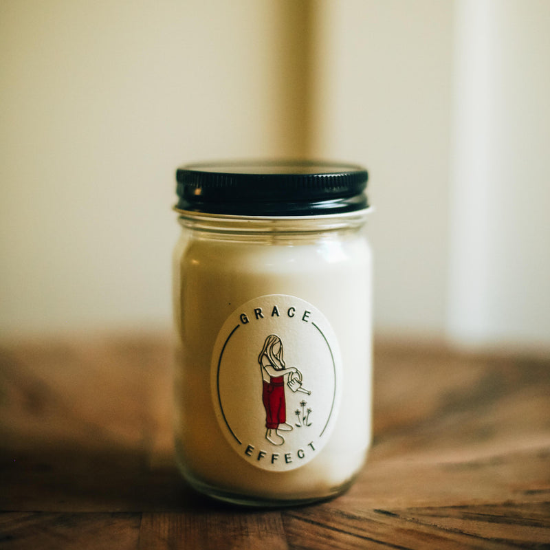 Lilac Candle | The Grace Effect