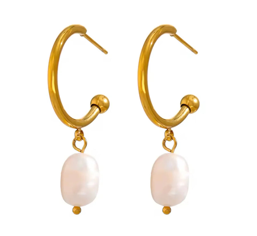 Freshwater Pearl Dangle Earrings
