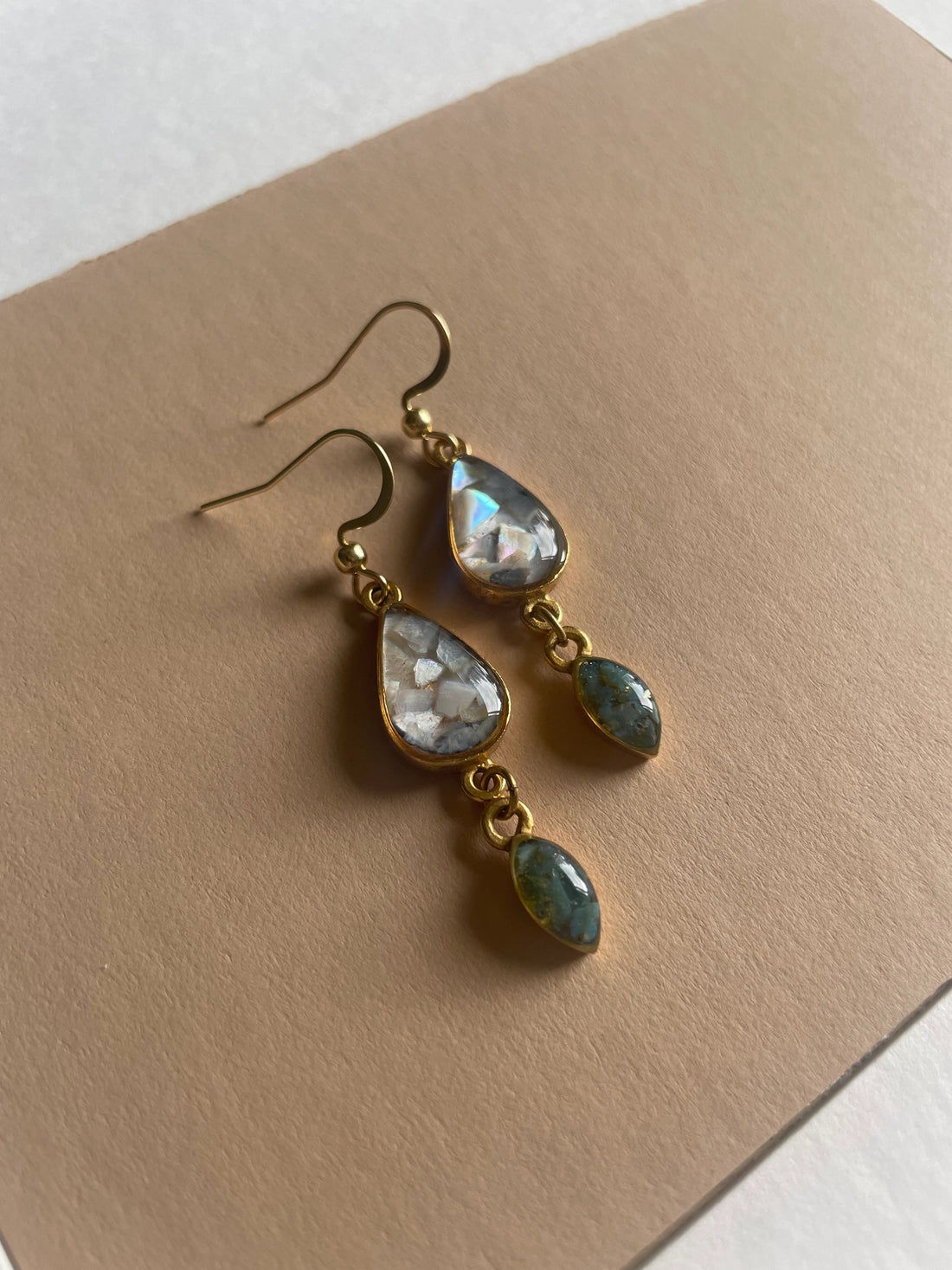 Michigan Mussel: Pearl Teardrop Earrings