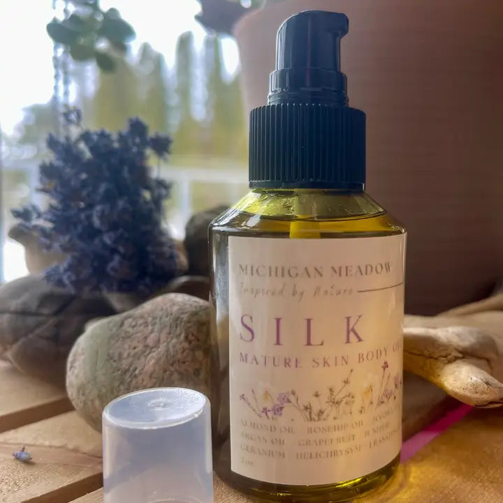 Silk Mature Skin Body Oil - Deep Hydration & Rejuvination